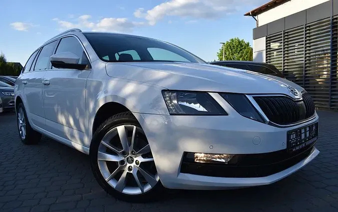 samochody osobowe Skoda Octavia cena 54999 przebieg: 190000, rok produkcji 2020 z Płońsk